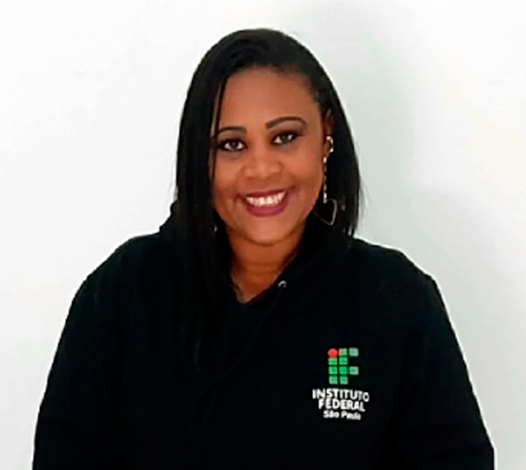 Mirella Novais Oliveira