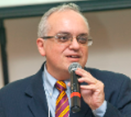 Prof. Dr. Ivan de Paula Rigoletto